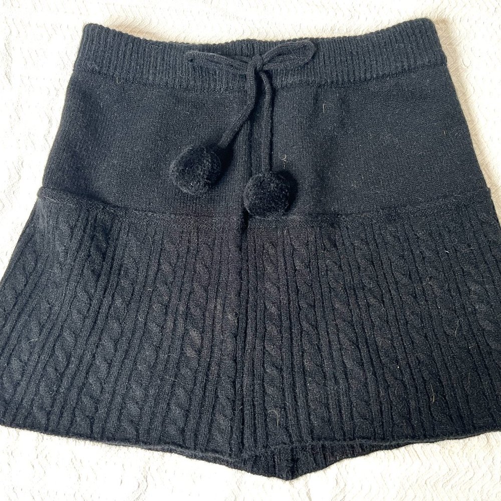 black cable knit pom pom mini skirt